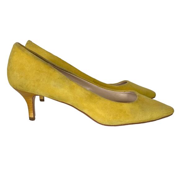 Nine West Heels Women’s 7.5 Xeena Yellow Suede Kitten Pumps Pointy Toe Slip On - Picture 1 of 16